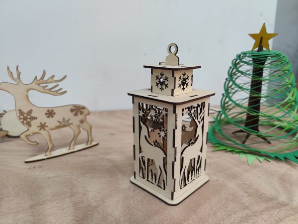 A Christmas reindeer lantern made using the Spider X1S laser engraving machine