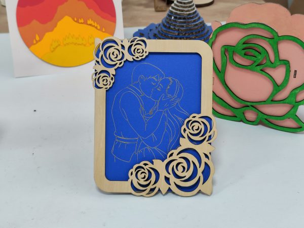 A Picturesque Love Story: Valentine’s Day Rose Album Crafted with Spider A1 Laser Engraving Machine